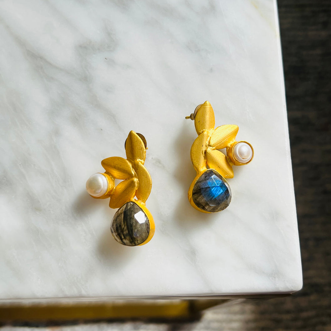 Carol Earrings