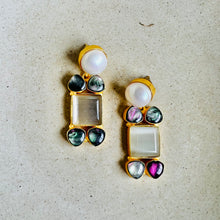 Load image into Gallery viewer, Mindy Earrings